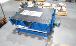 高效移動式登車橋提升物流倉儲作業(yè)效率